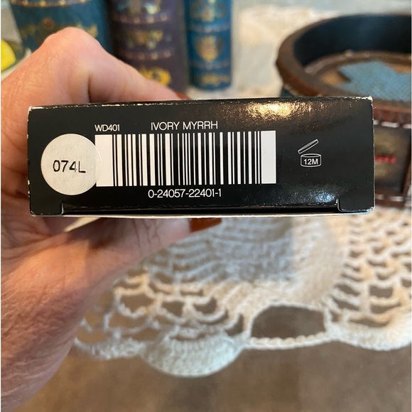 ⭐️Palladio Wet Dry Foundation⭐️ - Picture 4 of 7